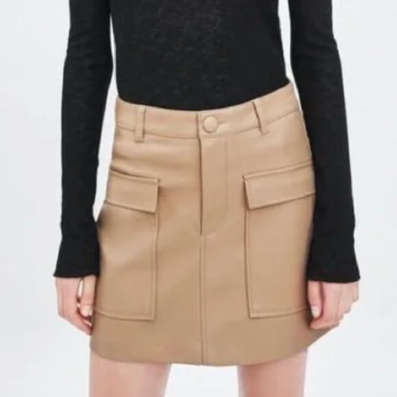Zara beige faux-leather skirt, size XS (US 2) - Picture 2 of 9